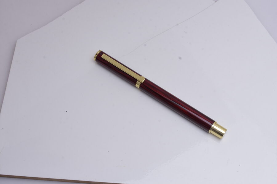 Classic Maroon & Gold Luxury Ball Pen - Image 3